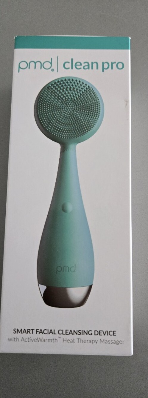 Brand New! PMD Clean Pro Facial Cleansing Device - Teal